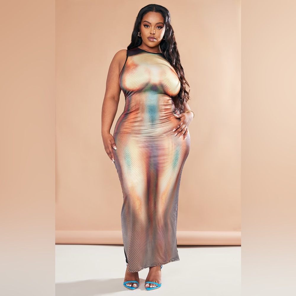 Plus Multi Ombre Body Print Slinky Maxi Dress - US 18